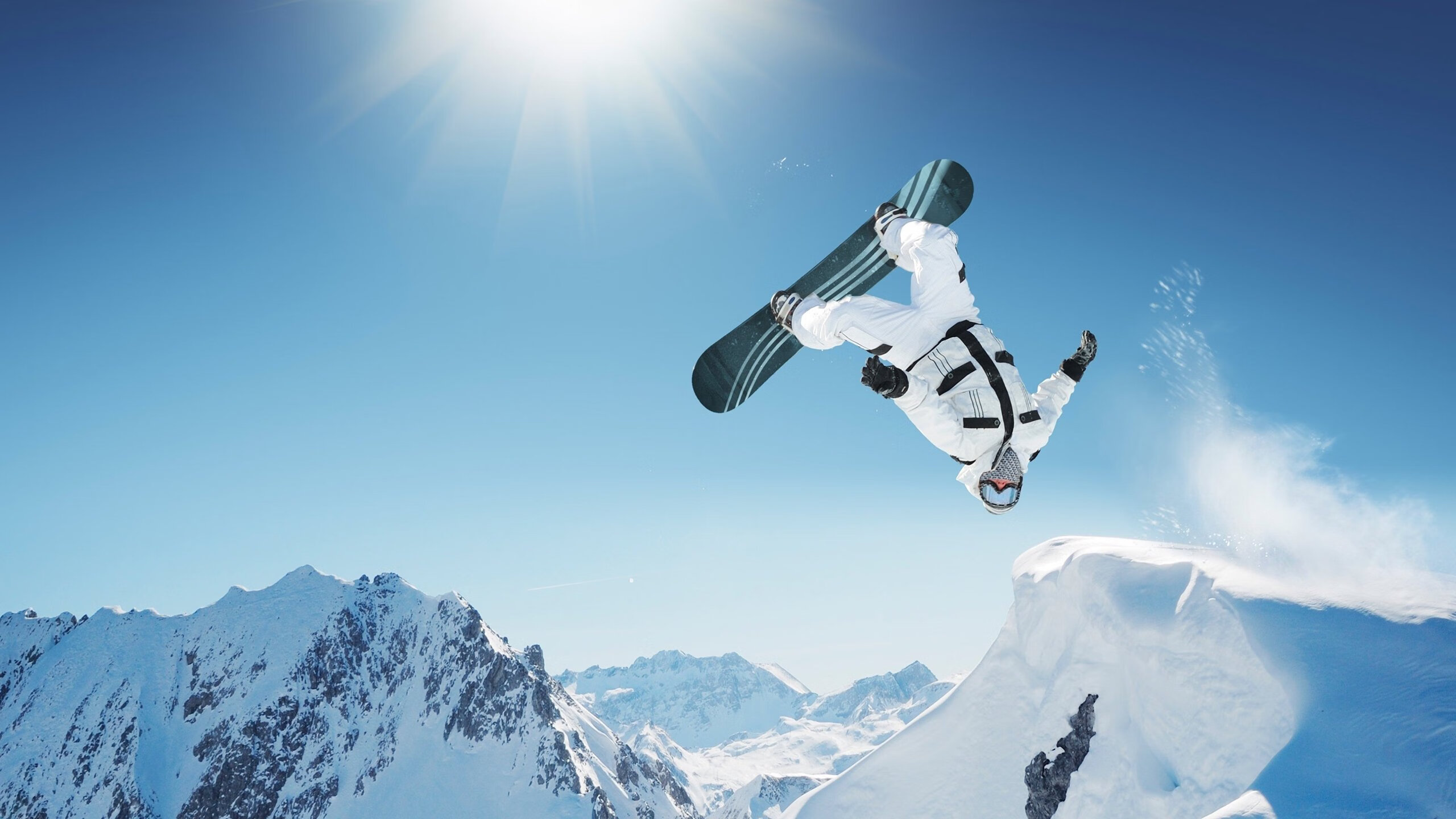 巅峰对决:历史上的经典年度总决赛集锦,巅峰对决总冠军是谁